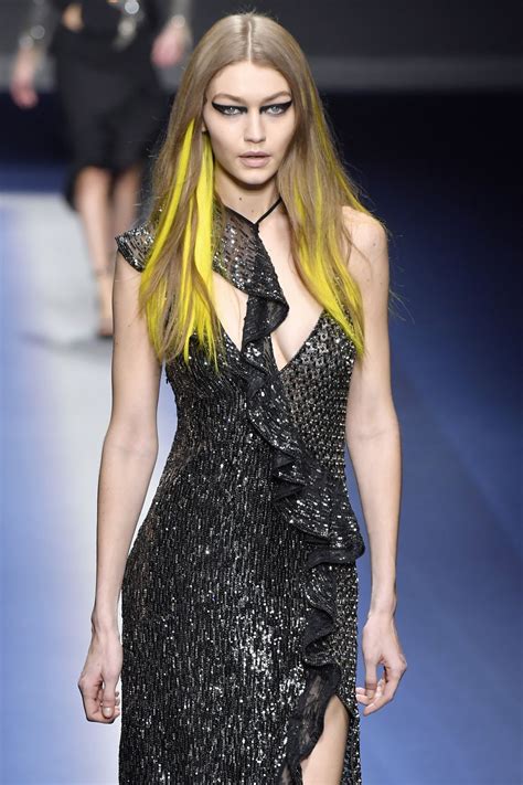 gigi hadid versace milano fashion week|Gigi Hadid Is Back On The Runway For Versace’s Fringes.